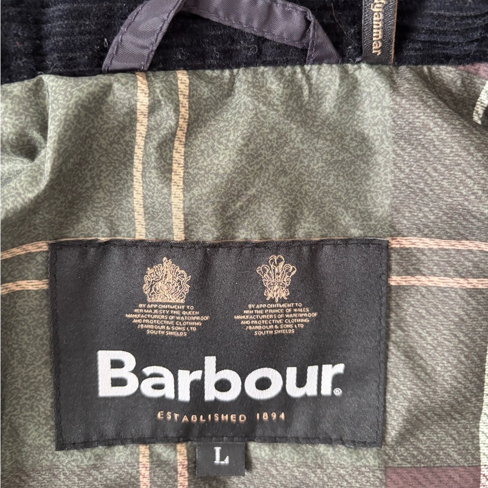 Barbour Men's Quilted Navy Blue Vest Sz Large - Picture 2 of 5